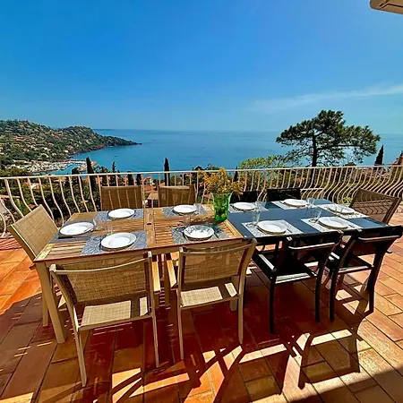 Provencale Vue & Piscine Privee Vila *