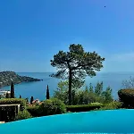 Provencale Vue & Piscine Privee