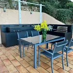 Provencale Vue & Piscine Privee Villa *