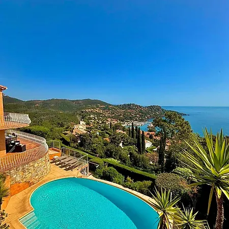 Villa Provencale Vue & Piscine Privee Saint-Raphaël