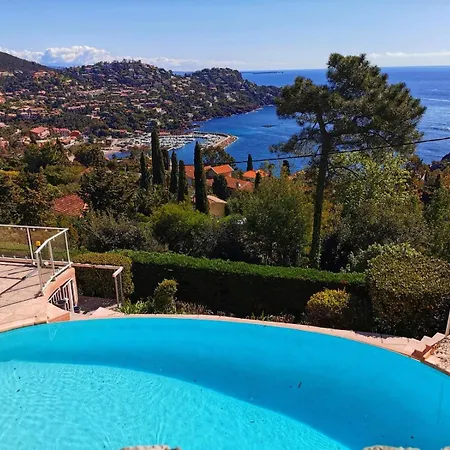 Provençale Vue Mer&piscine Privée * Saint-Raphaël