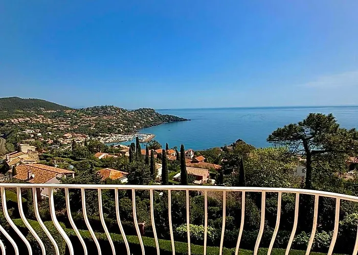 Provençale Vue Mer&piscine Privée