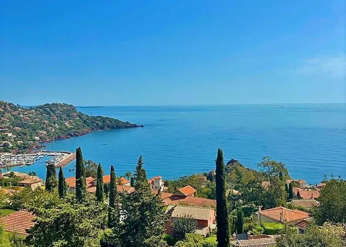 Villa Provençale Vue Mer&piscine Privée *